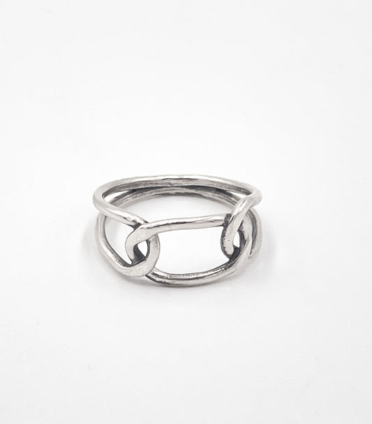 Curb Link Ring